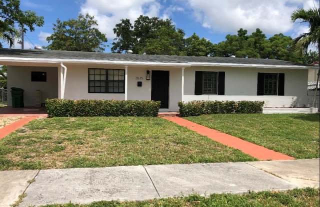 3515 Sw 106th Ave - 3515 Southwest 106th Avenue, University Park, FL 33165