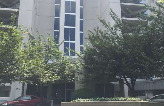 Photo of Incredible Location! Convenient 1BE/1BA living in the heart of Music Row!!