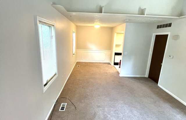 118 Whitehills Drive - 1