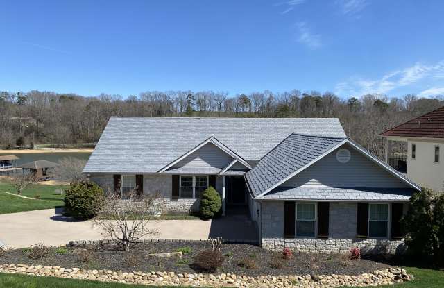 130 Oonoga Way - 130 Oonoga Way, Tellico Village, TN 37774