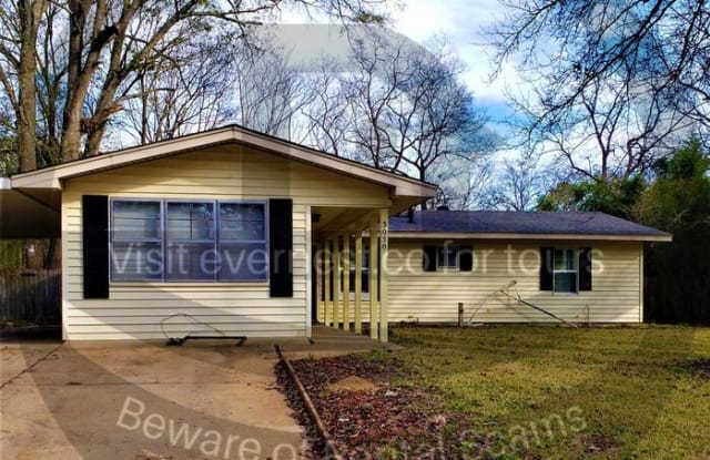 3050 Meadow Forest Drive - 3050 Meadow Forest Drive, Jackson, MS 39212