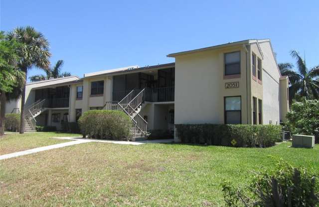 Photo of 2051 SKIMMER COURT W