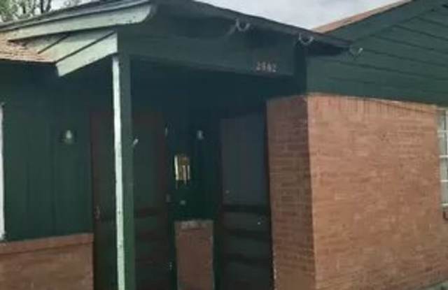 Photo of 2804 Duncan Drive - 1