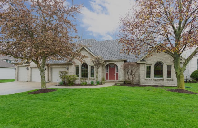 1585 WINBERIE Court - 1585 Winberie Court, Aurora, IL 60564