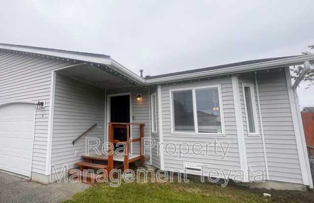 Photo of 902 South 22nd Court