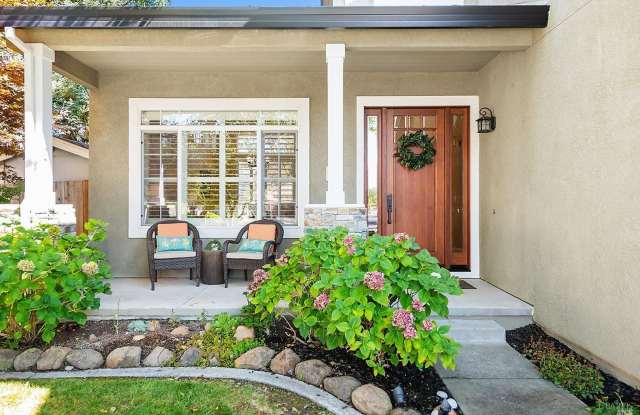 Photo of Two Level Home in Windsor with 4 Bedroom and 3 full Bath