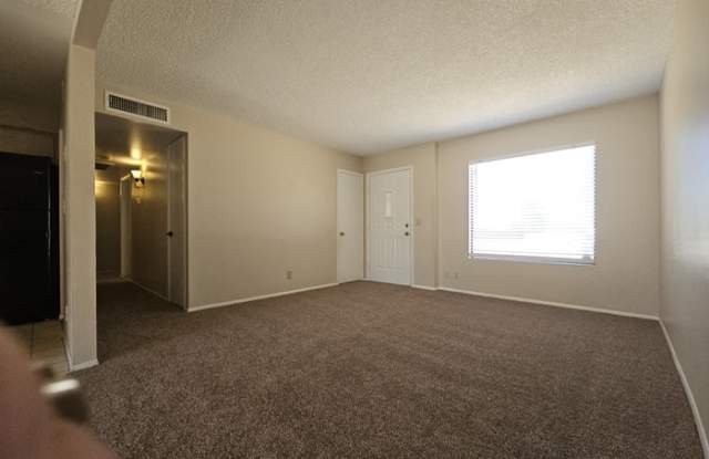 645 West Ingram Street