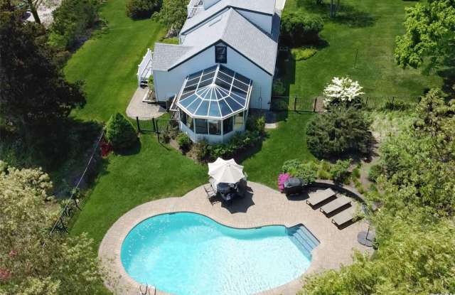 14 Oceanview Road