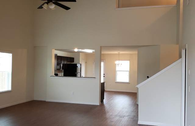 503 Luna Vista Drive