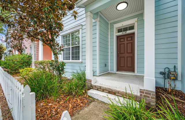 6138 Hadley Commons Drive - 1