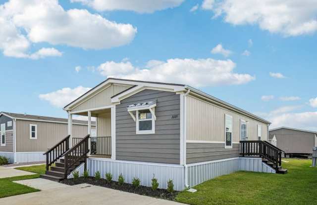 Photo of 1609 American Drive