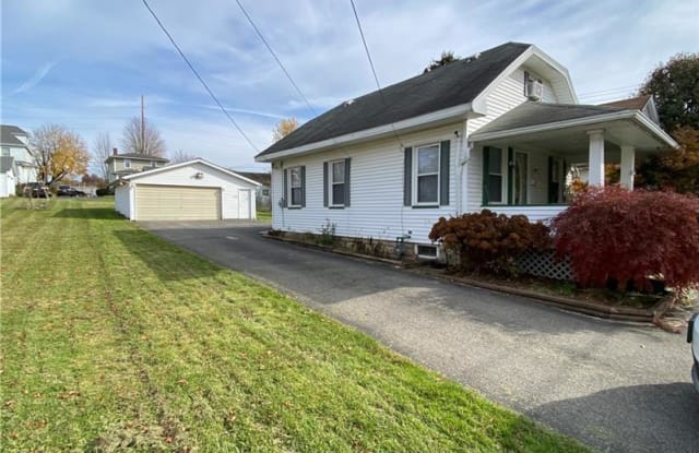 1608 Katherine St - 1608 Katherine Street, New Castle Northwest, PA 16105