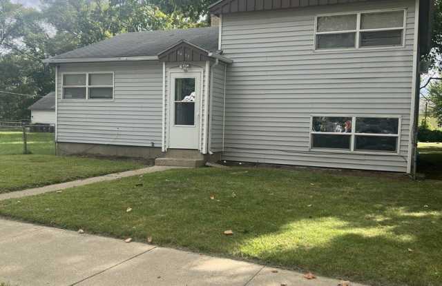 Photo of 2622 Hanson Street unit: 1