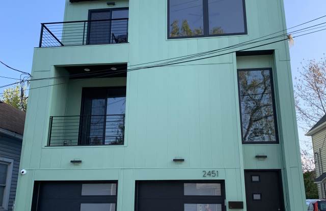 Photo of 2451 Thurman Avenue