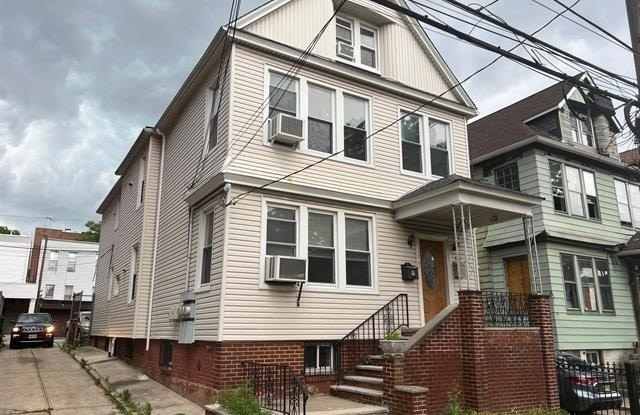 Photo of 295 STEGMAN PARKWAY