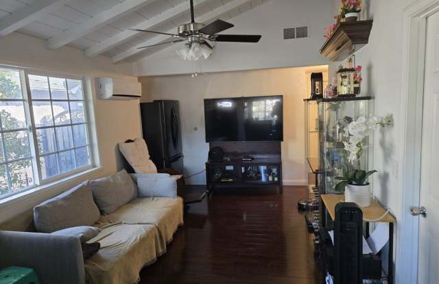 Photo of Cozy Rental in Garden Grove for Lease