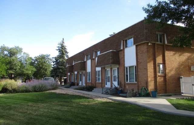 This is a MUST SEE 1 Bedroom, 2 Bath apartment in Loveland