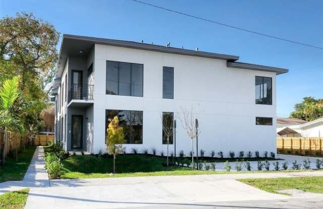 Photo of 116 NW 41st St
