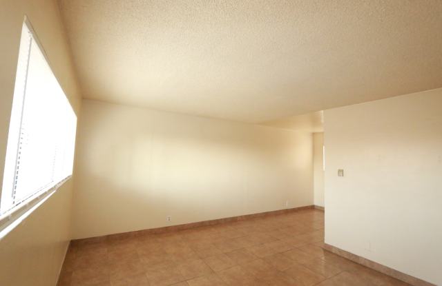 2635 Pacific Street - 10
