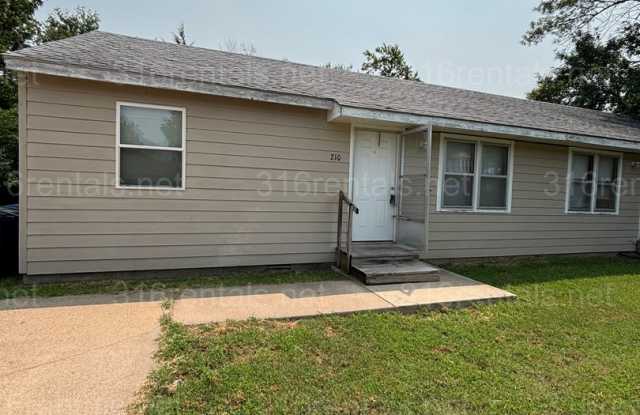 One bed one bath duplex available now!