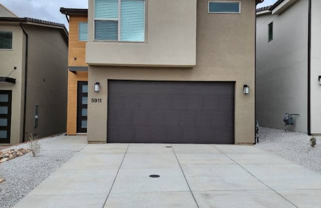 Brand New 4 Bedroom Town Home - 5911 Legolas Lane, St. George, UT 84790