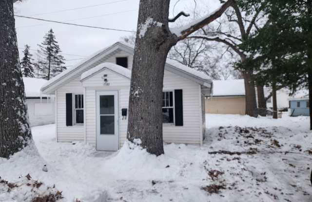 Photo of 1780 Superior, 1 bedroom house for rent