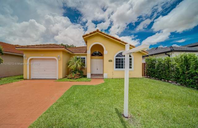 15339 SW 32nd Ter - 15339 SW 32nd Ter, Miami-Dade County, FL 33185