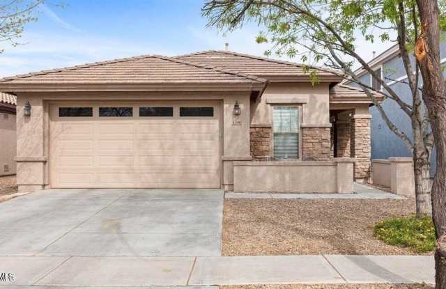 4396 E LOS ALTOS Drive