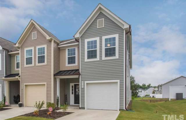 Photo of Room for Rent in 3 Bedroom Townhome at Princess Lita Way