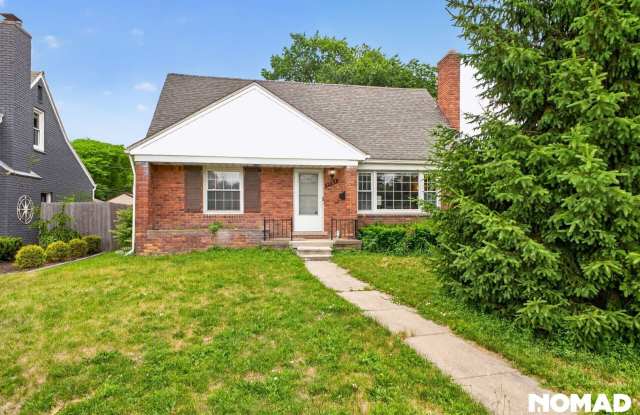 Charming 3BR House in Royal Oak