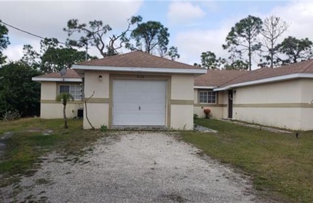 926 Eisenhower BLVD - 926 Eisenhower Blvd, Lehigh Acres, FL 33974