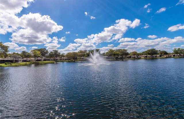 122 Briarwood Cir