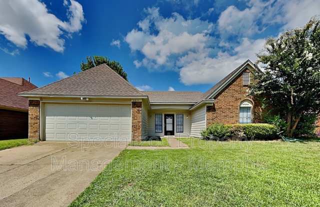 6614 E Crystal Oak Cv - 6614 East Crystal Oak Cove, Shelby County, TN 38141