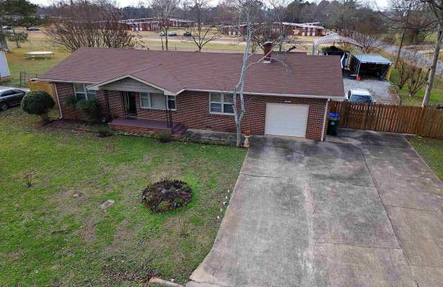 1409 North Houston Street