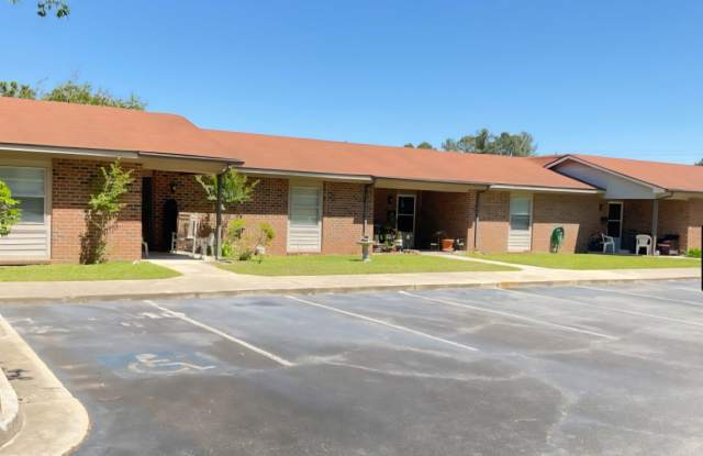 Village Square Of Tifton