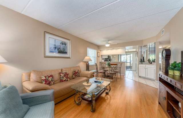 301 WOODLAKE WYNDE DRIVE