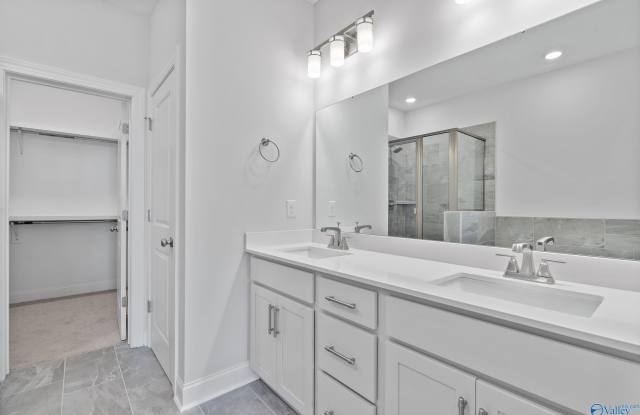 121 Iberville Street