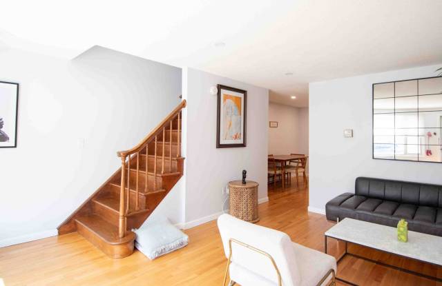 2 Bedroom Condo Available August 15th