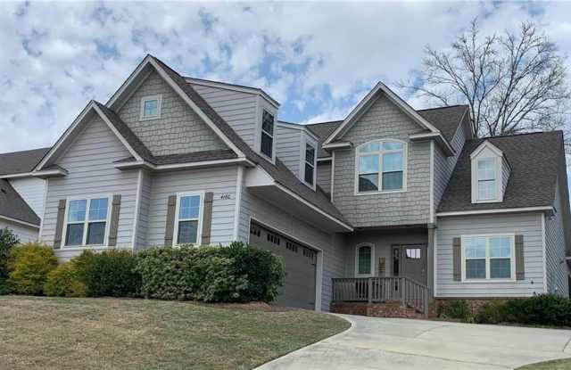 Photo of Beautiful Craftsman Style 2 Story Home in Parkerson`s Mill
