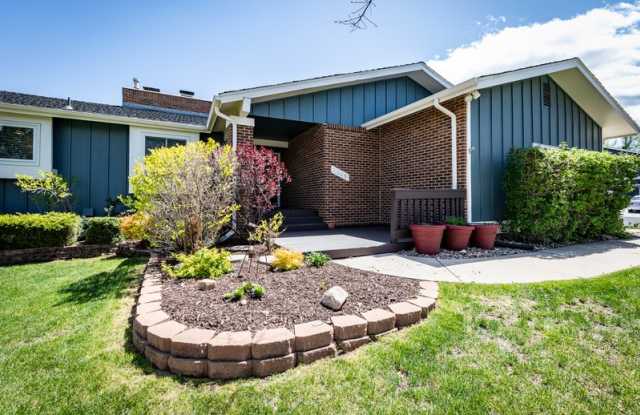 Photo of 3865 Wolcott Place