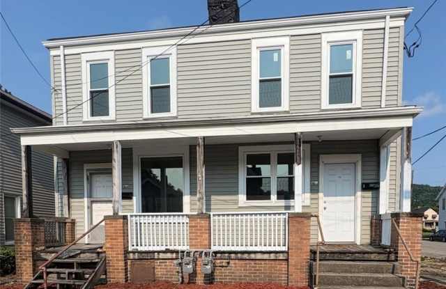 1700 5th Ave