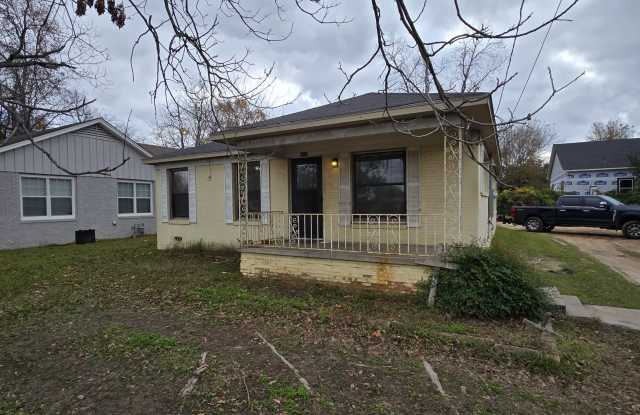 1415 East Front Street