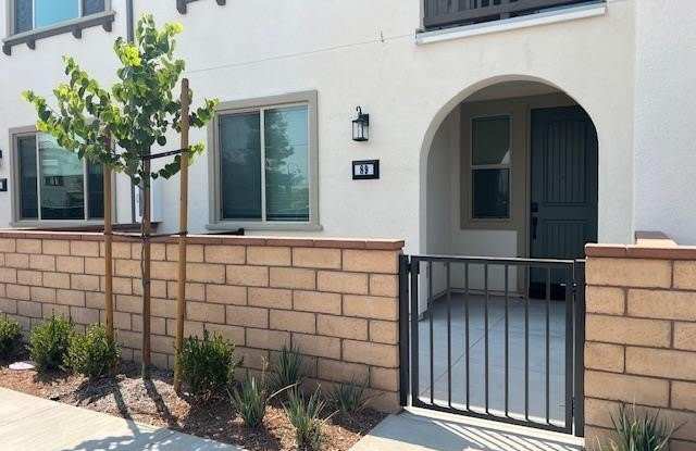 4104 S Wildflax Paseo