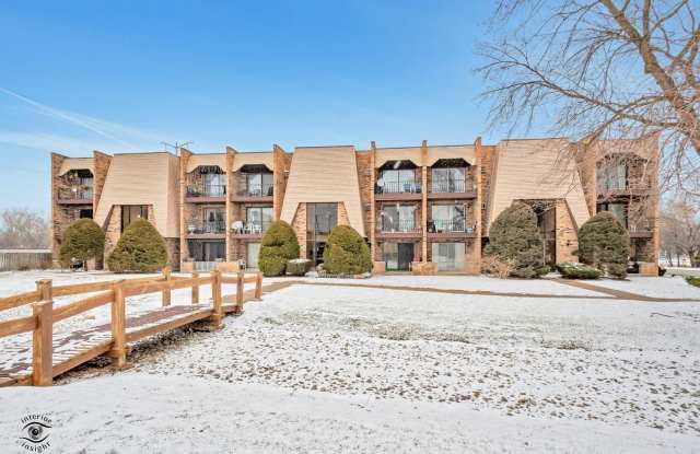 Photo of 7302 Blackstone Avenue unit: 7