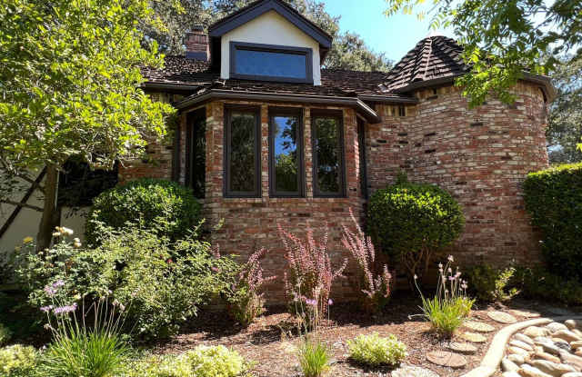 8565 Almond Oaks Court