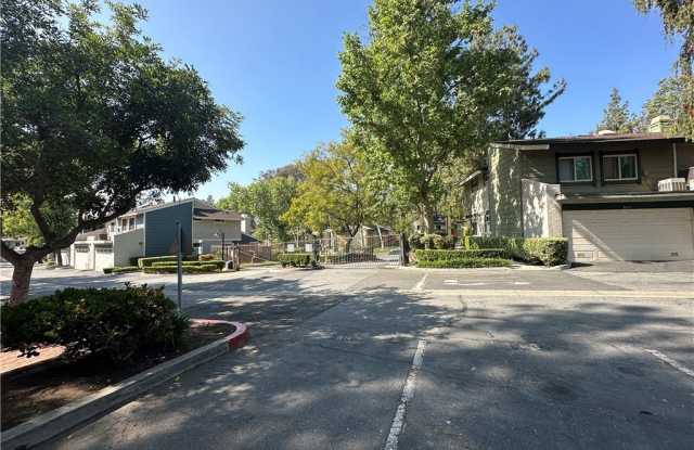 3851 Sycamore Street