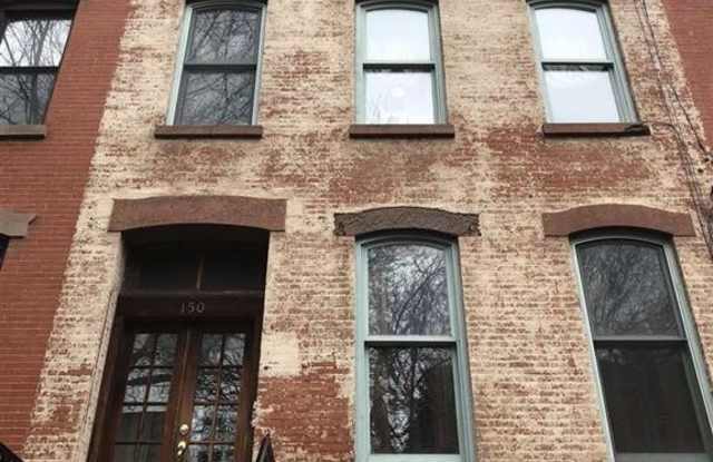 150 MERCER ST