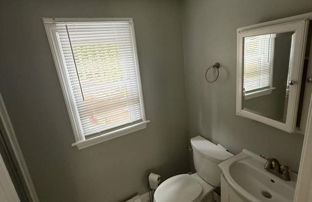 20 Hough ST - First Floor