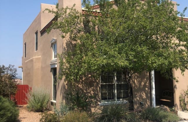 3 Calle Festiva - Lease Pending - 3 Calle Festiva, Santa Fe County, NM 87507