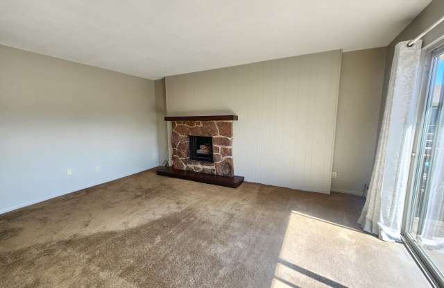 950 Big Thompson Ave Unit 1212